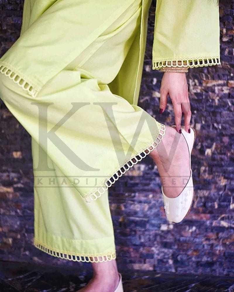 Green Lotus - Image 3