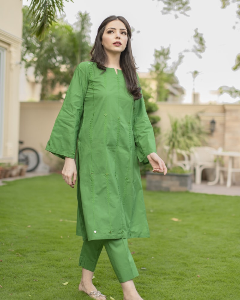 Green Star - Image 5